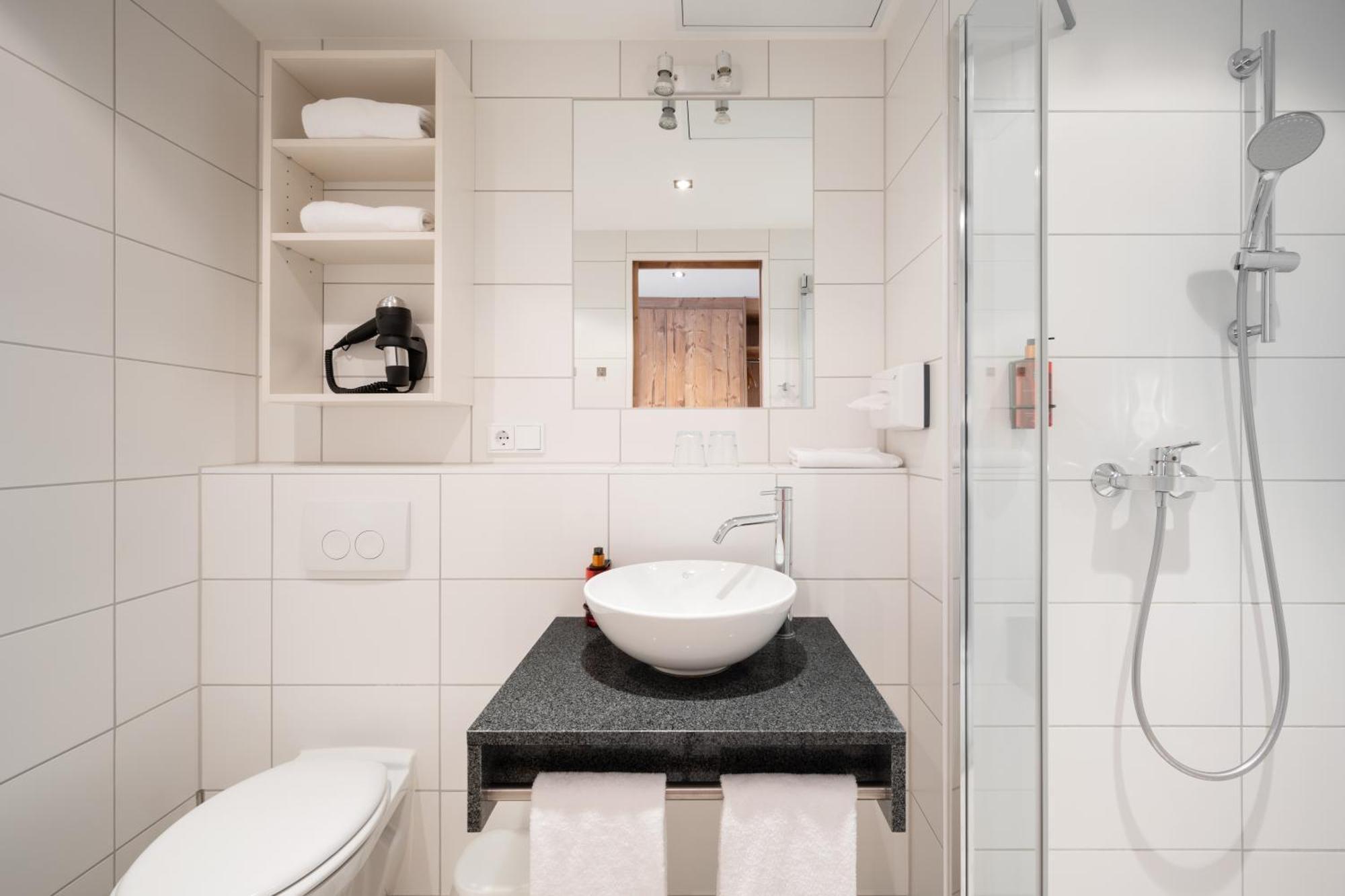 Snooze Apartments Holzkirchen  Exterior foto