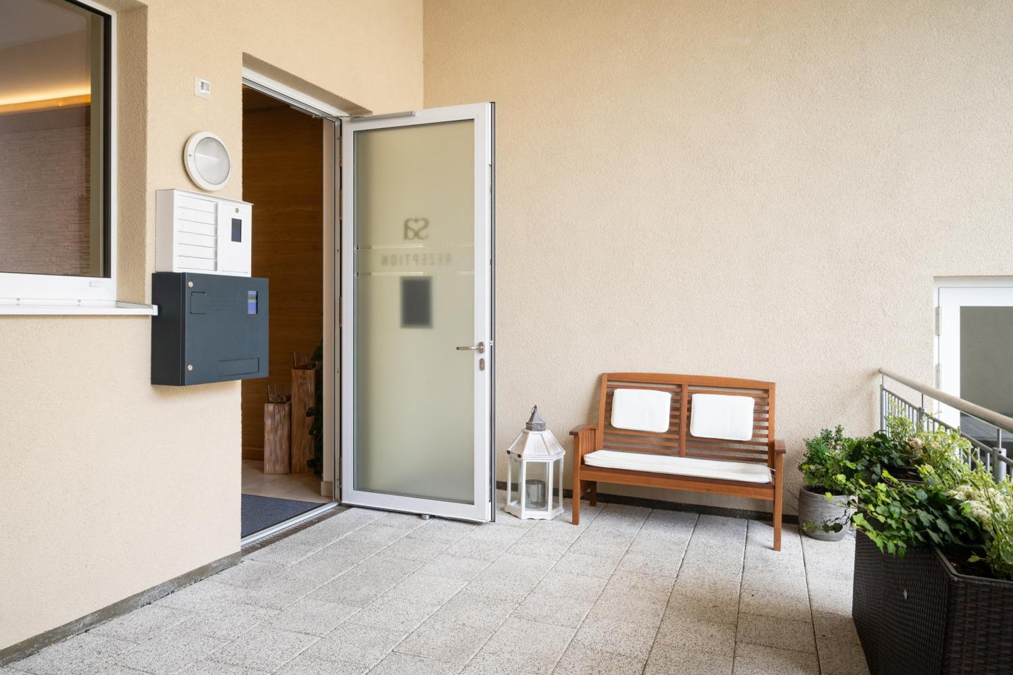 Snooze Apartments Holzkirchen  Exterior foto